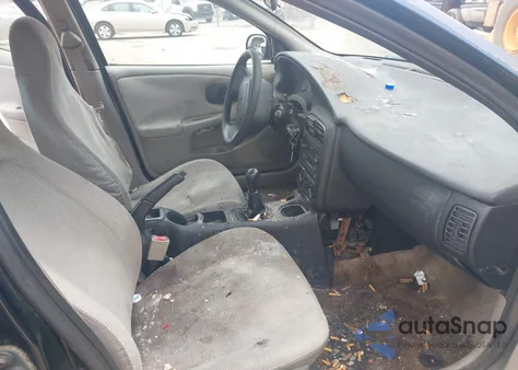 2000 Saturn Sl z USA, uszkodzony, nr VIN 1G8ZF5280YZ108657